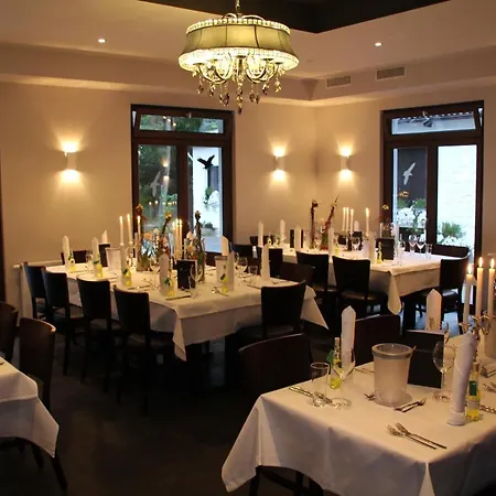 Wolfschlucht 3* Родгау